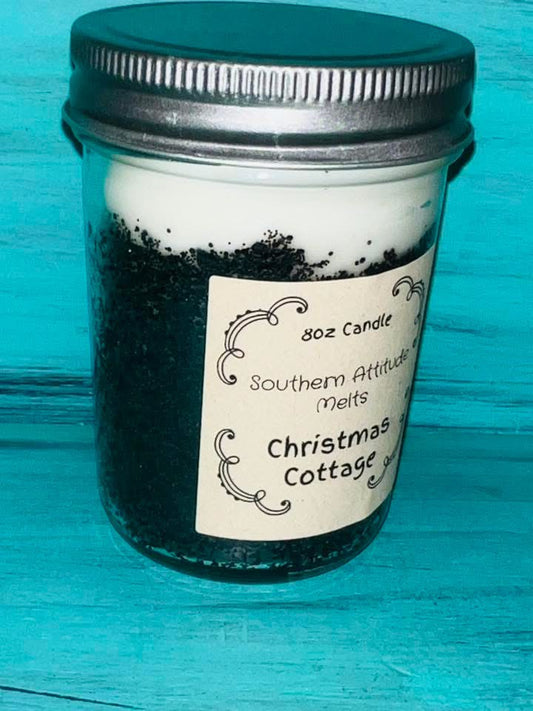 Christmas Cottage - 8oz